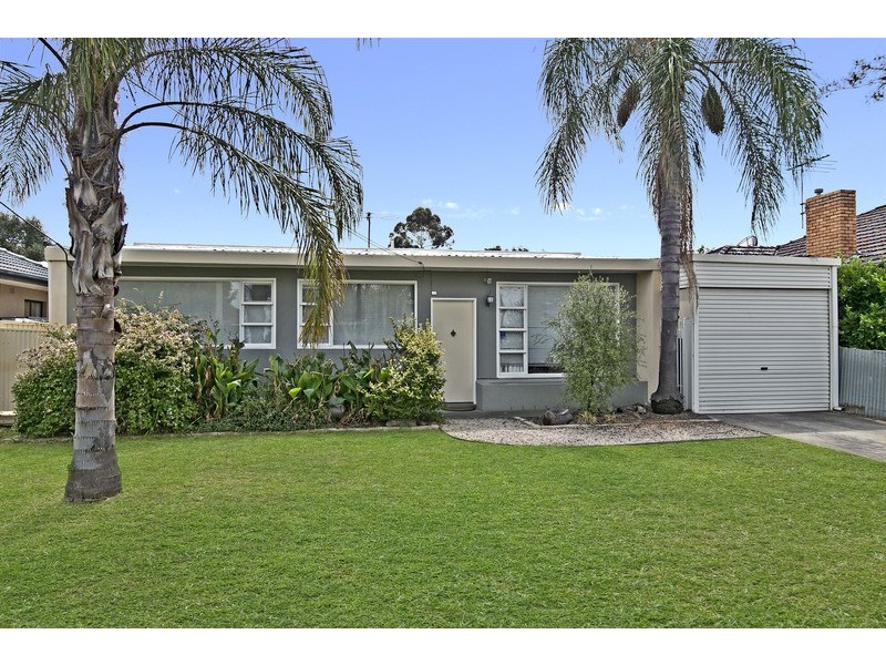 18 Maple Ave, Klemzig SA 5087