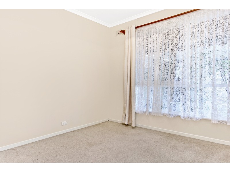 27 Pele Avenue, Salisbury East SA 5109