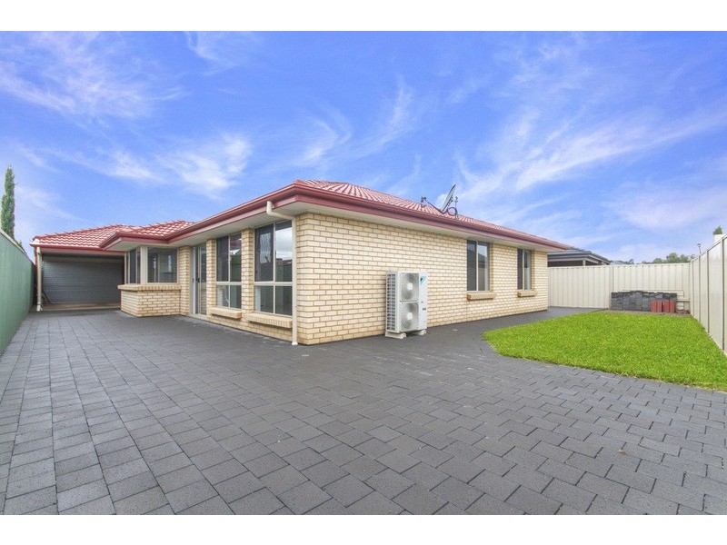 18 Melvina Road, Paralowie SA 5108