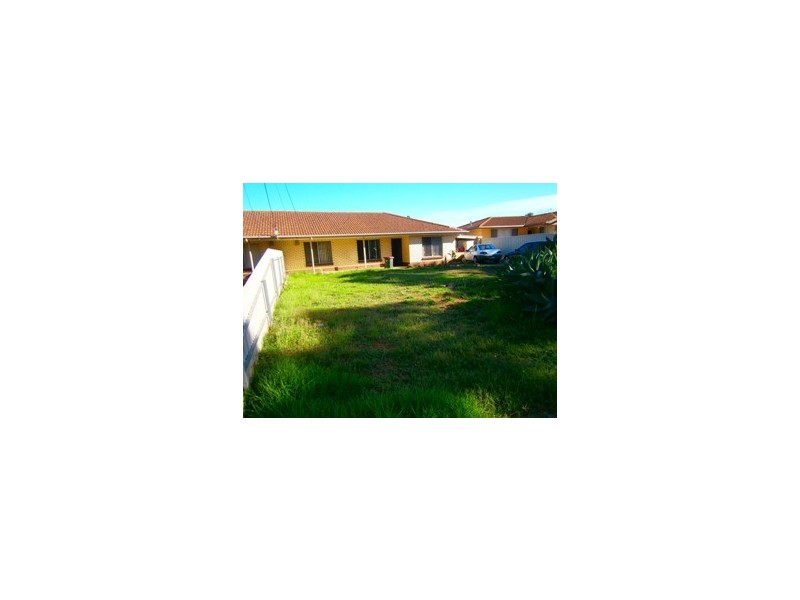 11 Karyn Crescent, Brahma Lodge SA 5109