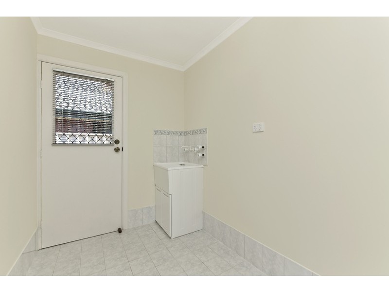 6 Jasper  Drive, Burton SA 5110