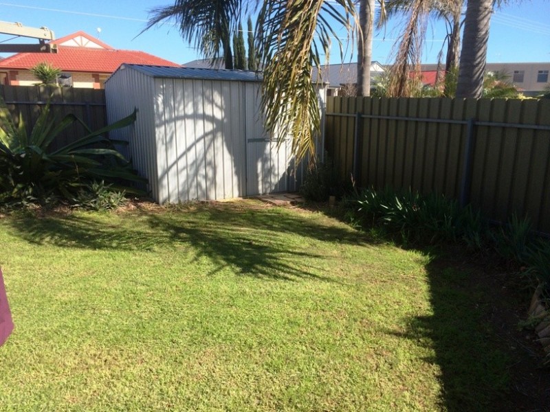 1 Berkshire St, Athol Park SA 5012