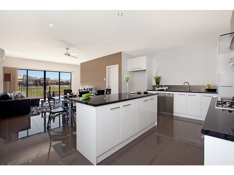 11 Palani Court, Mawson Lakes SA 5095