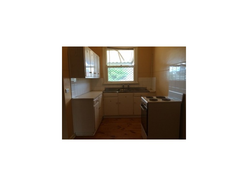 10 Murphy Street, Elizabeth Grove SA 5112