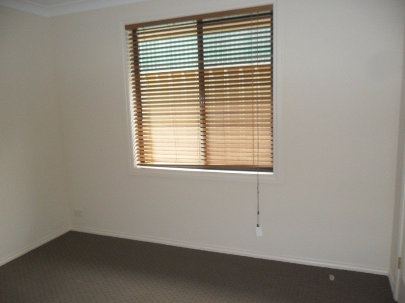 7 Macquarie Ave, Hillcrest SA 5086