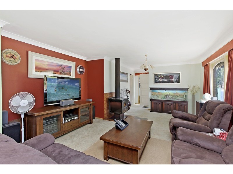 15 Poplar Rd, Paralowie SA 5108