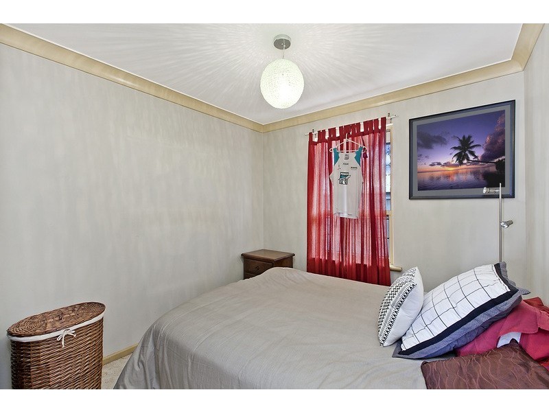 15 Poplar Rd, Paralowie SA 5108