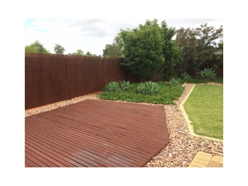 18 Ensign Court, Andrews Farm SA 5114