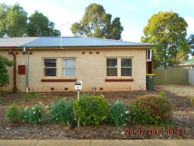 5 Hecker Street, Elizabeth Grove SA 5112