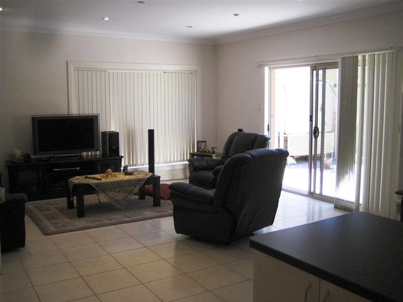 6 John Street, Para Hills SA 5096