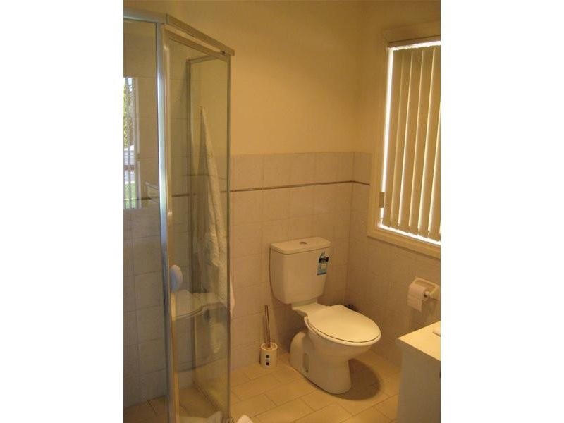 6 John Street, Para Hills SA 5096