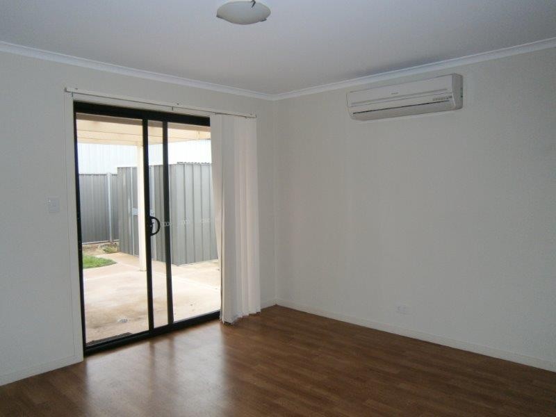 9 Wattlebird Drive, Burton SA 5110