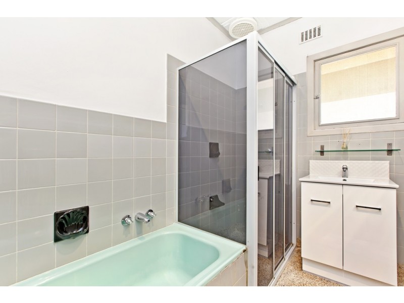 32 Prunus Avenue, Elizabeth Vale SA 5112