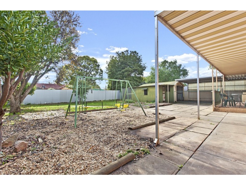 32 Prunus Avenue, Elizabeth Vale SA 5112