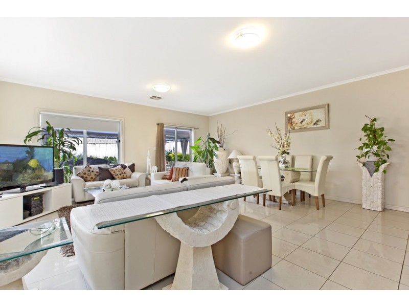 5 Hendry Court, Gilles Plains SA 5086