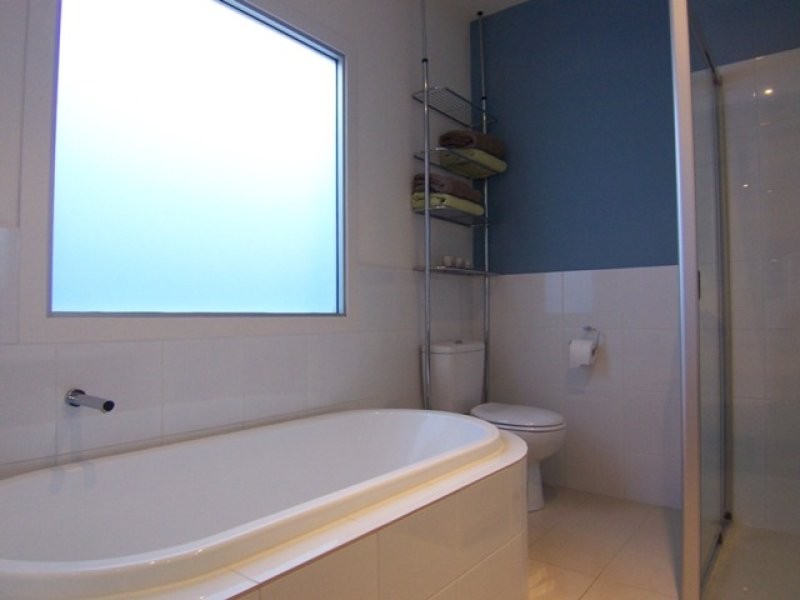 12 Yarle Street, Mawson Lakes SA 5095