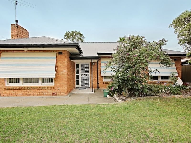 8 Chamberlain Drive, Willaston SA 5118