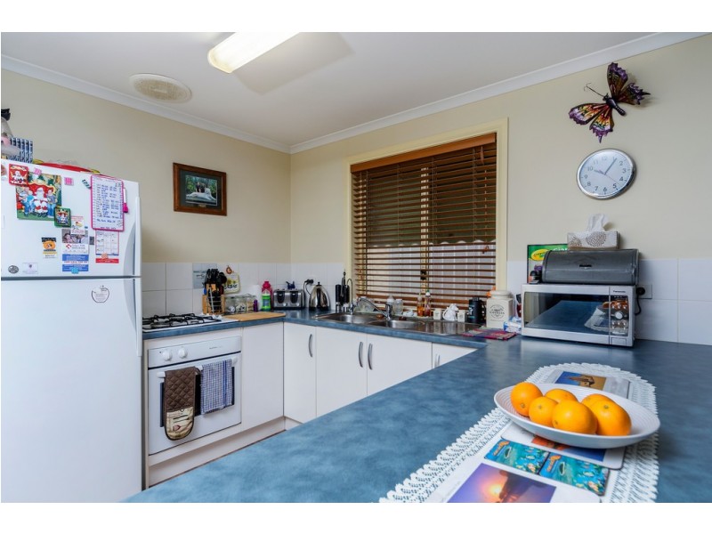 17 Lakeridge Circuit, Burton SA 5110