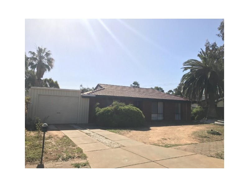 135 Andrew Smith Drive, Parafield Gardens SA 5107