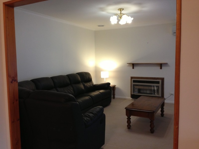 5 Wimborne Street, Elizabeth Downs SA 5113