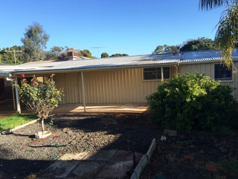 5 Wimborne Street, Elizabeth Downs SA 5113