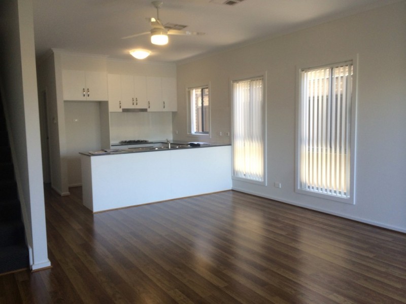 42A Mowbray Avenue, Mawson Lakes SA 5095