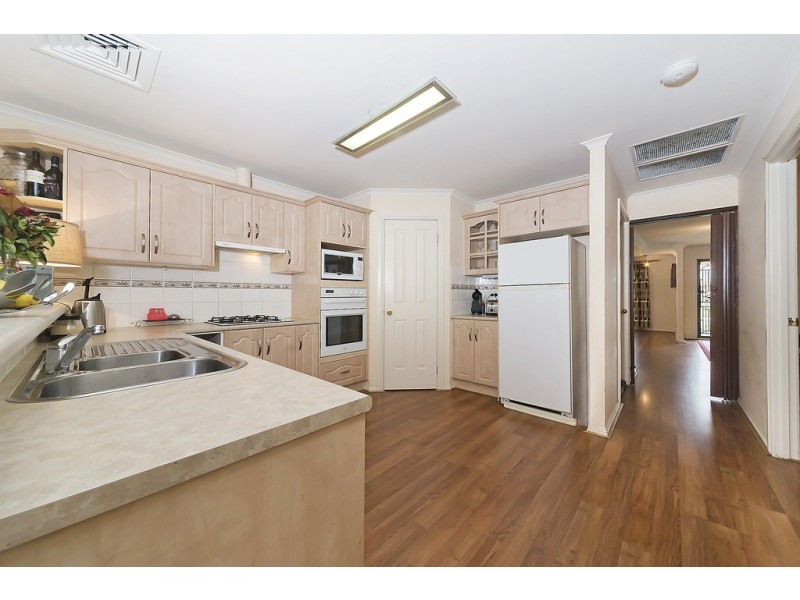 2 Lucy Drive, Munno Para West SA 5115