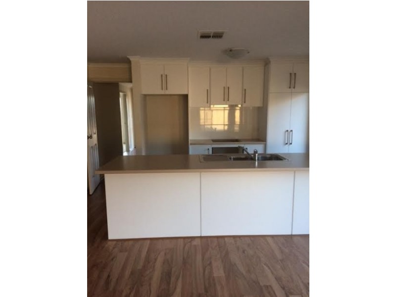 10 Rothwell Ave, Seaford Meadows SA 5169