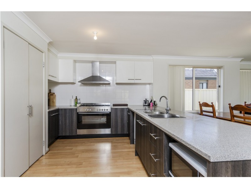 25 Kinross Avenue, Burton SA 5110