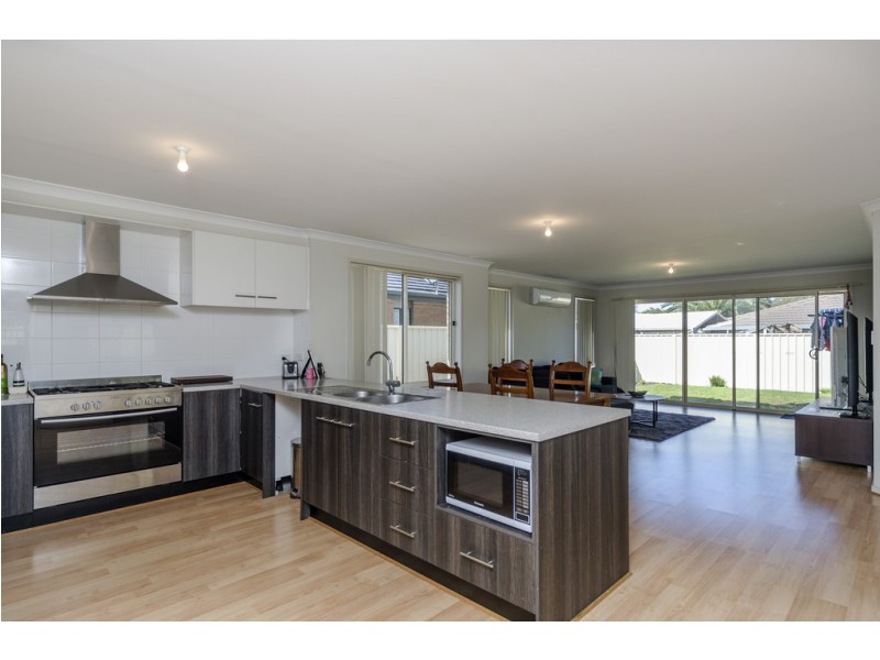 25 Kinross Avenue, Burton SA 5110