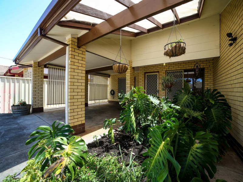 9 Bristol Street, Salisbury SA 5108