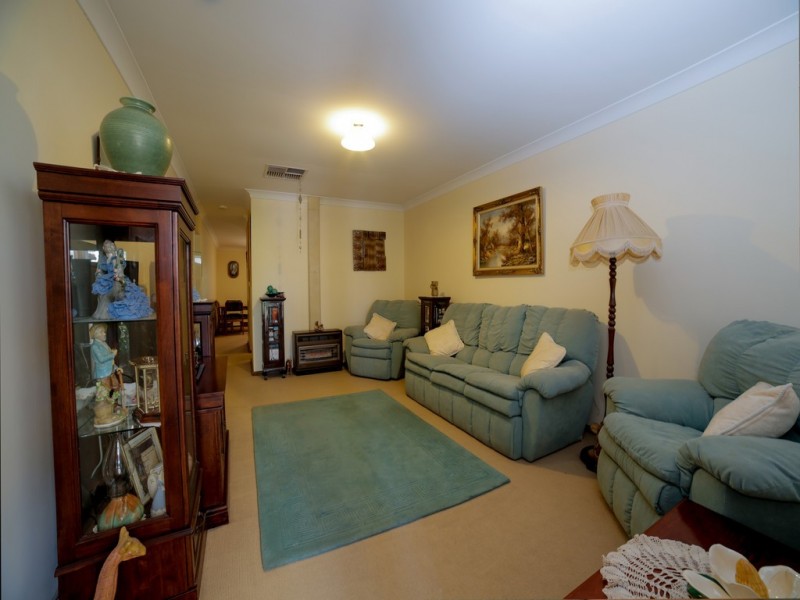 9 Bristol Street, Salisbury SA 5108