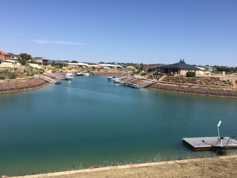 8 STATELY WAY, Wallaroo SA 5556