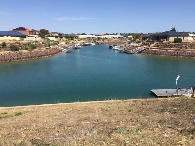 8 STATELY WAY, Wallaroo SA 5556
