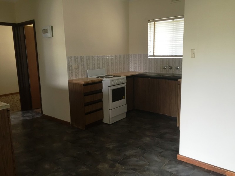 14/113 Commercial Road, Salisbury SA 5108