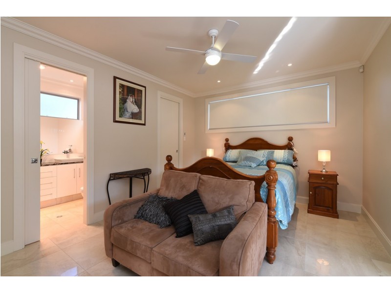 67 ASCOT AVENUE, Vale Park SA 5081