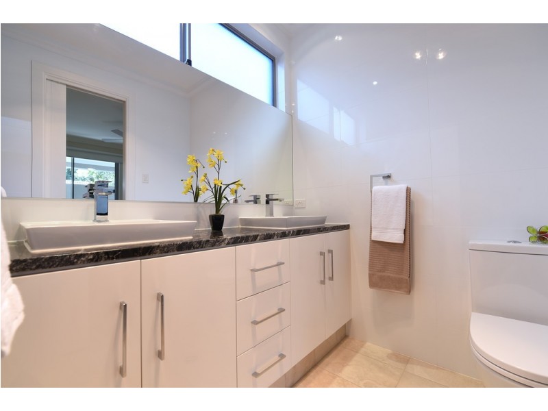 67 ASCOT AVENUE, Vale Park SA 5081