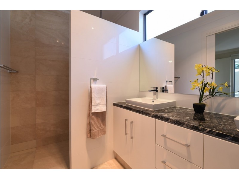 67 ASCOT AVENUE, Vale Park SA 5081