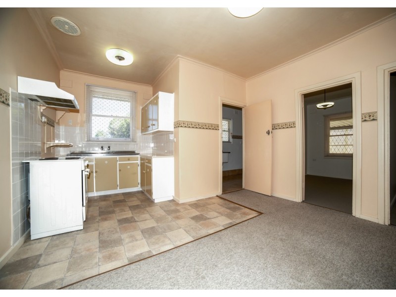 4 Turner Road, Elizabeth Park SA 5113