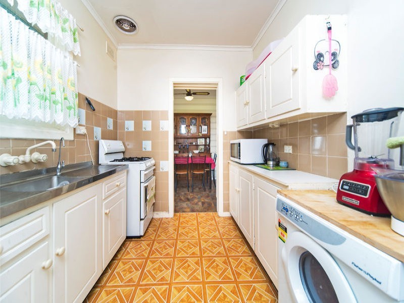 12 Saint Road, Smithfield Plains SA 5114