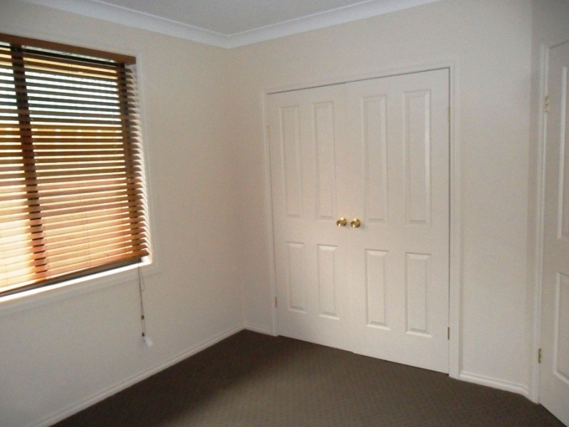 7 Macquarie Ave, Hillcrest SA 5086