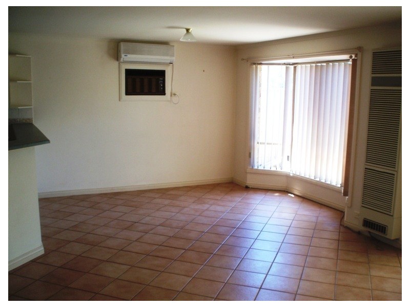 40 Bristol Terrace, Oakden SA 5086