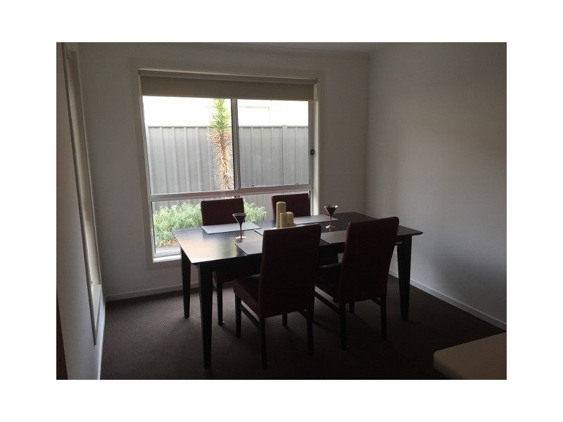 95 Wattlebird Dr, Burton SA 5110