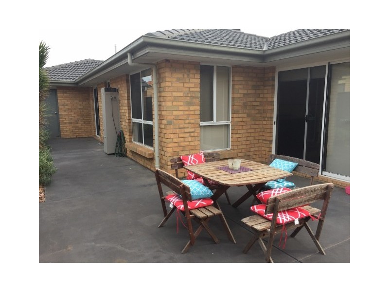 95 Wattlebird Dr, Burton SA 5110