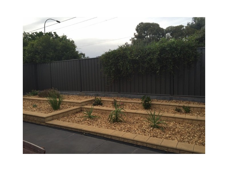 95 Wattlebird Dr, Burton SA 5110