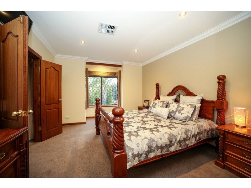 32 Buckby Road, Penfield Gardens SA 5121