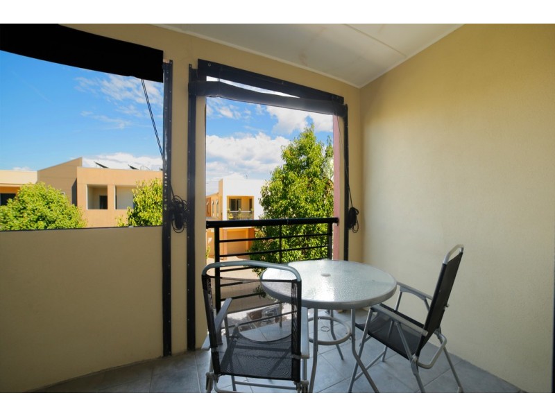 27A The Strand, Mawson Lakes SA 5095