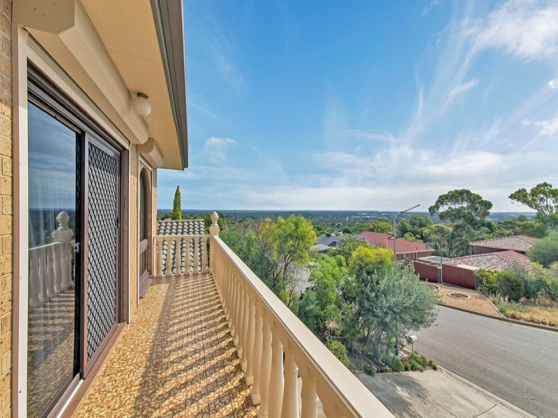 5 HILLTOP BOULEVARD, Hillbank SA 5112