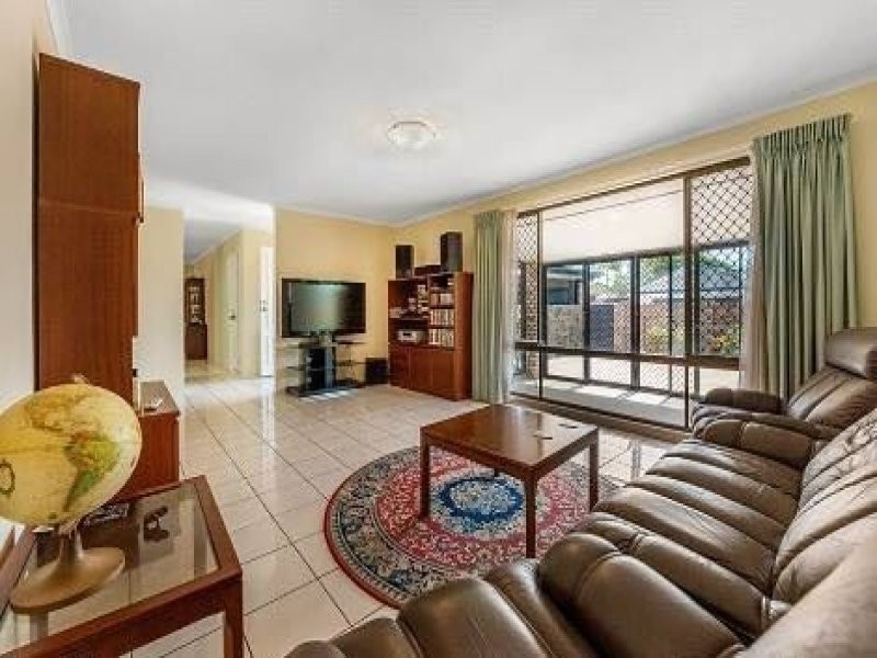 Broadbeach Waters QLD 4218