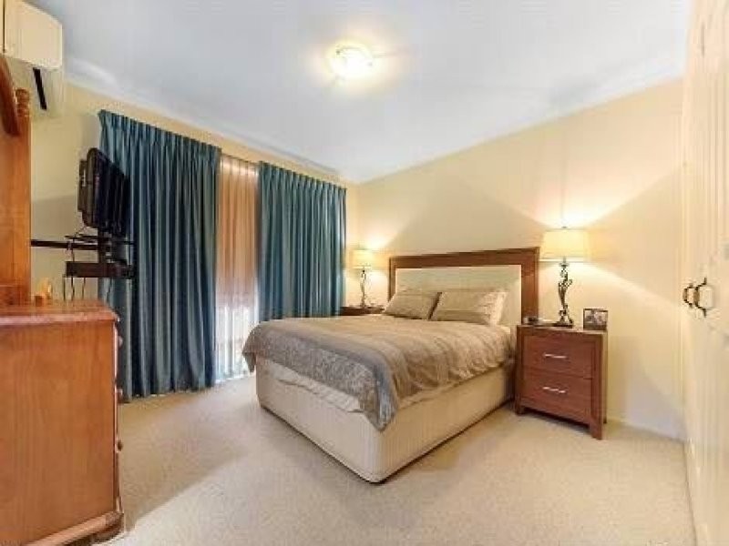 Broadbeach Waters QLD 4218